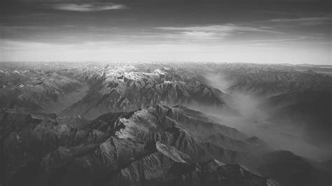 66 Striking Images Of Black And White Mountains That Will Astound You