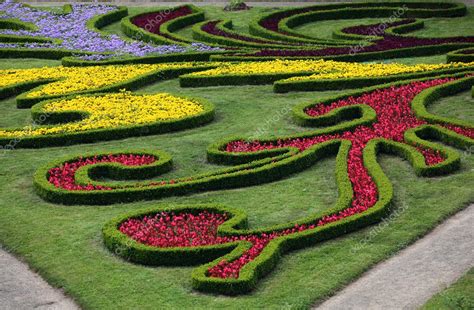 Flower Garden Of Castle In Kromeriz Czech Republic — Stock Photo
