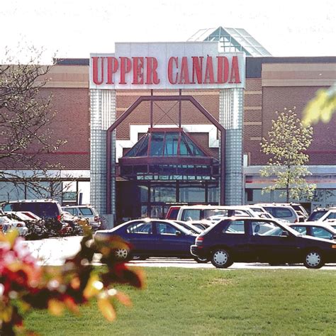 Tbt Today Were Taking A Walk Down Upper Canada Mall Facebook
