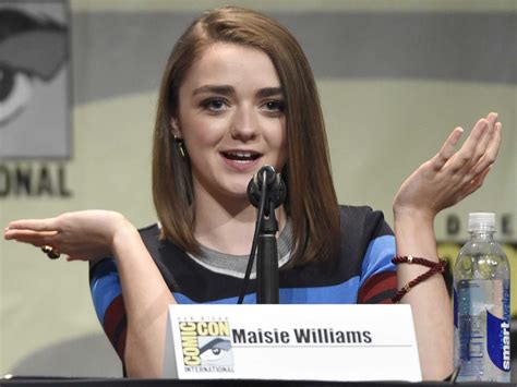 Maisie Williams Wallpapers High Resolution And Quality