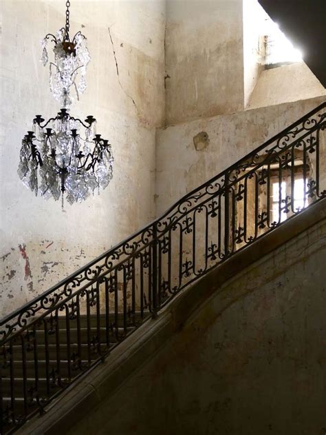 Step Inside A Once Abandoned French Château French Castle Interior Chateaux Interiors
