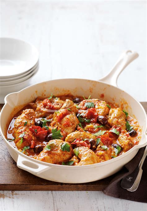Add cooked chicken and stir. Sydney Markets - Leek, tomato & chicken casserole