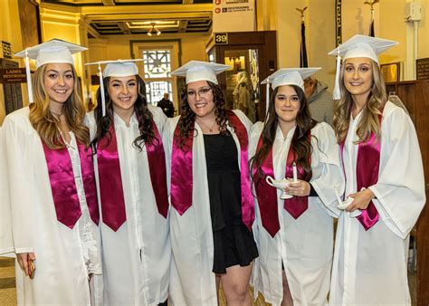 Upmc Schools Of Nursing Celebrate 178 New Graduates Upmc And Pitt
