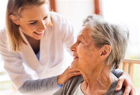 Tips Para El Cuidado Del Adulto Mayor En Casa Durante El Tiempo De Aislamiento Fundación Alzheimer