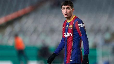 Barcelona's Pedri faces spell out after muscle injury | Football News