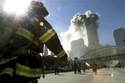 911 Firefighter September 11 During The Attack On America Yu Bin