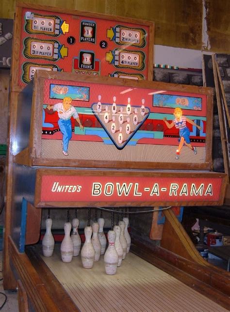 United Bowl A Rama Bowling Alley Deluxe Ball Bowler Coin Operated