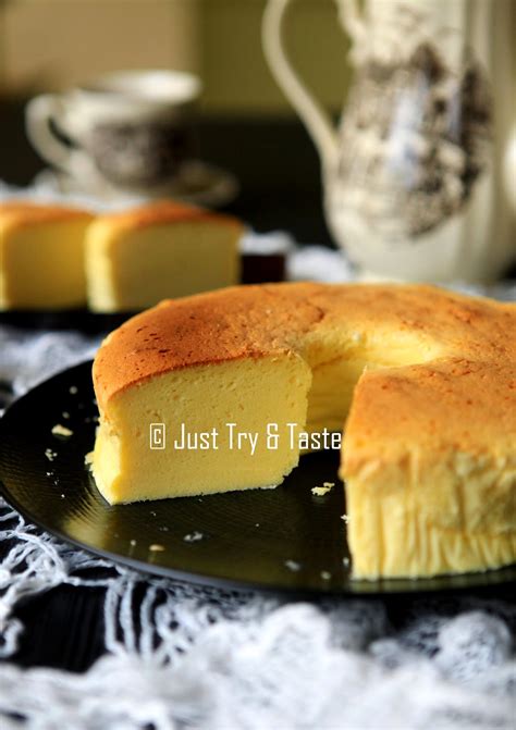 Lihat juga resep bolu nutrijell kukus takaran gelas (lembut banget) enak lainnya. Pillowy Japanese Cheesecake | Just Try & Taste