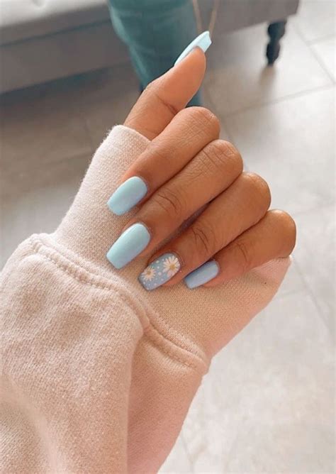 The Latest Trends In Summer Acrylic Nails For 2023 Cobphotos