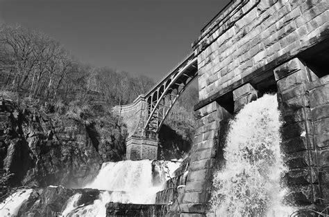 New Croton Dam Westchester County Ny Usa More Bandw Exper Flickr