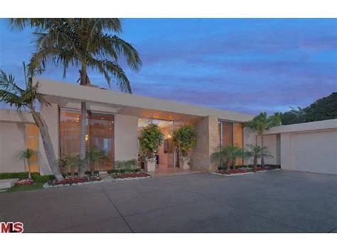 See This Home On Redfin 335 Trousdale Pl Beverly Hills Ca 90210