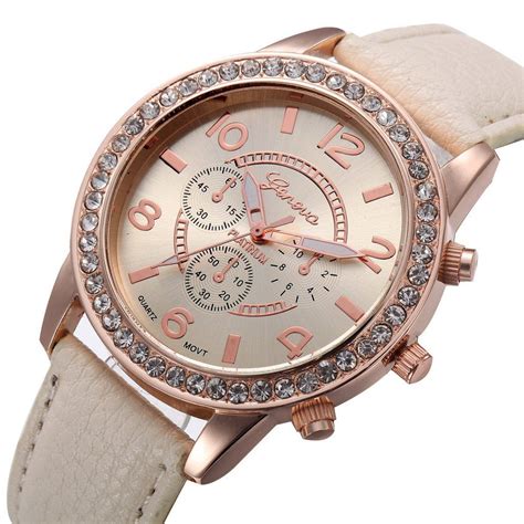 Fashion Womens Watch Geneva Luxury Diamond Analog Leather Quartz Wrist Watches Luxury