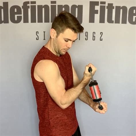 4 Important Tips For Better Biceps Engage Both Sides Of Your Bicep