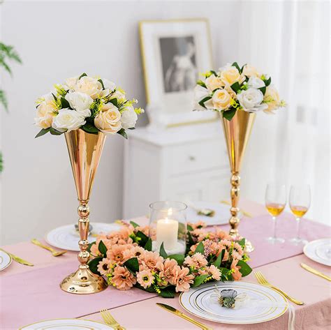 Decorating A Trumpet Vase Centerpiece For Your Wedding