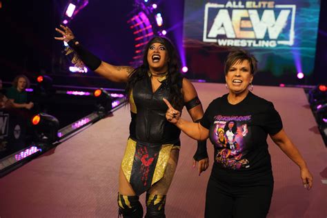 Vickie Guerrero Reveals Key To Being Successful In Wrestling
