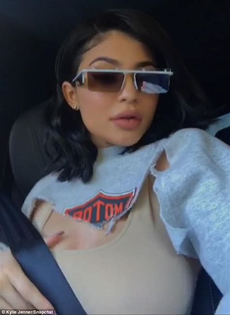 Kylie Jenner Flaunts Her Full Chest In Skintight Top Daily Mail Online