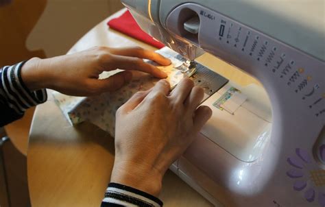 What Kind Of Pins Can You Sew Over With Sewing Machine Fashion Wanderer