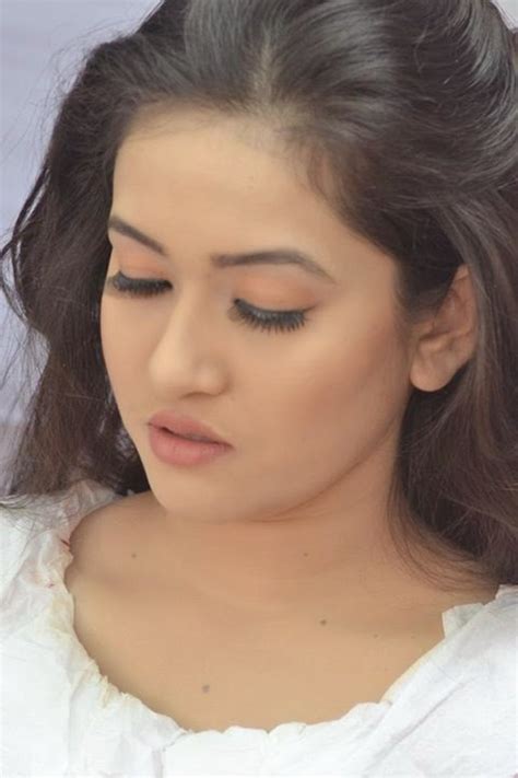 Actress Naznin Akter Happy Latest Photos Bangladeshi