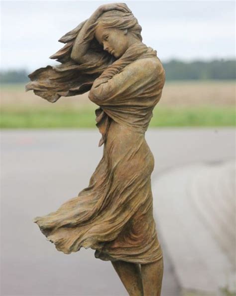 Beautiful Sculptures 26 Pics