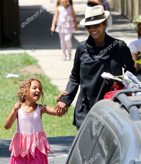 Halle Berry Nahla Aubry Editorial Stock Photo Stock Image Shutterstock