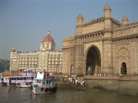 India Gate On Mumbais Waterfront India Gate Waterfront Travel