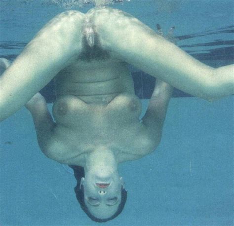 Nude Underwater Sex TubeZZZ Porn Photos