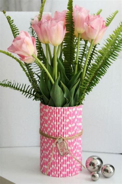 Bunga teratai dari sedotan sudah jadi deh. Cara Membuat Vas Bunga Cantik Dari Sedotan Plastik Bekas ...