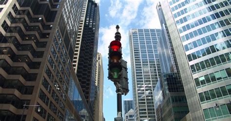 Chicago Traffic Light Turns From Stock Footage Video 100 Royalty Free