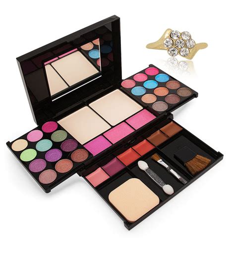 TYA Fashion Makeup Kit: Buy TYA Fashion Makeup Kit at Best ...
