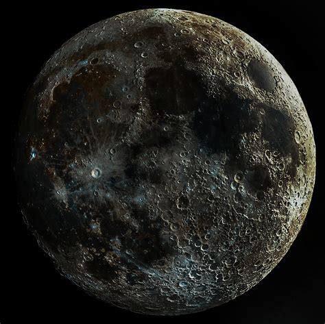 I Took Pictures Of The Moon For 2 Weeks And Combined Them To Show Crazy