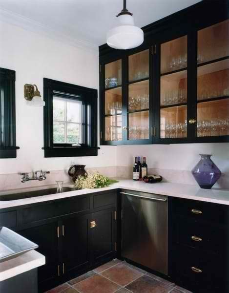We offer a wide range of doors in many different colours. black and white kitchen (gold hardware) | Casas, Casa 2