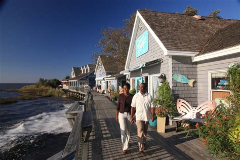 Outer Banks Shopping Local T Shops Malls And Boutiques