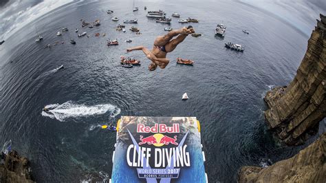 Red Bull Cliff Diving Está Novamente A Chegar Aos Açores Azorean Rooms Azores Islands