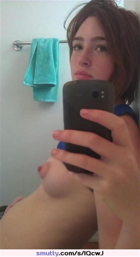 Hot Sexy Brunette Selfie Selfpic Selfshto Tits Sideboob Boobs Nipple