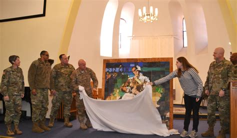 Art Unveiling Ceremony Honors Army Medics Article The United States