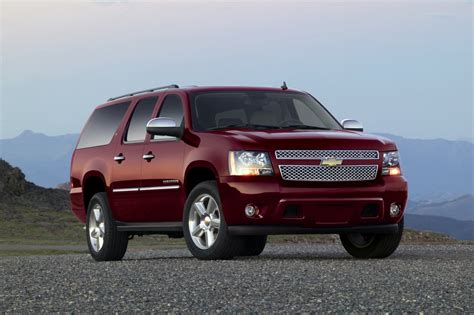 The 2013 Chevy Suburban 2500 Is Still A Solid Suv To Haul About Anything