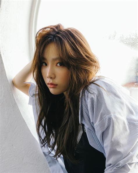 Snsd Taeyeon And Her Teaser Pictures For My Voice Her First Full Album Wonderful Generation