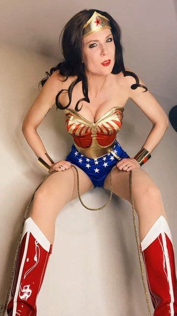 Susie Creates On Instagram What Am I Looking At Wonderwoman Wonderwomancosplay