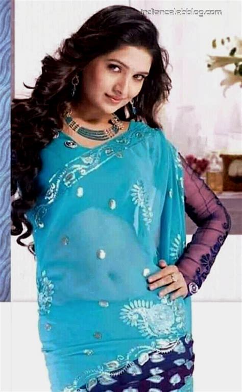 vani bhojan tamil tv actress social media 18 hot saree navel stills