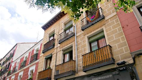 7775 anuncios de casas y pisos en madrid en venta o alquiler. Piso Venta En Calle San Vicente Ferrer | Malasaña | Centro ...