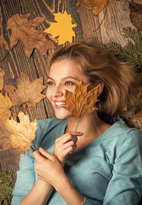 Autumn Beauty Girl Enjoying Life And Freedom Season Of Shopping Sale Autumn Leaves In Girl