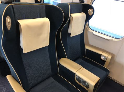 名站推薦 tips：2021年6月24日 已更新失效連結 total 13 ». 北陸新幹線のグリーン車は豪華電動リクライニングで綺麗で ...