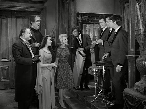 The Munsters Episode 26 Far Out Munsters Midnite Reviews
