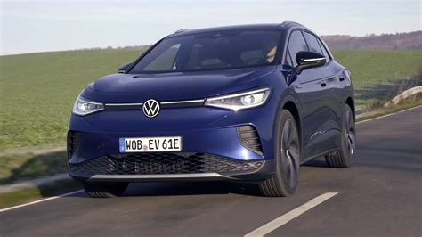 Volkswagen Id4 In Blue Dusk Driving Video Youtube