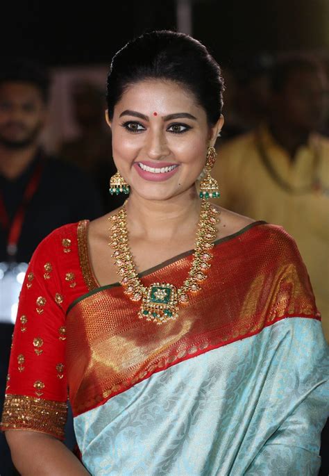 Actress Sneha In Red Saree Photos Hd Wallpapers Stills Telugu Actress