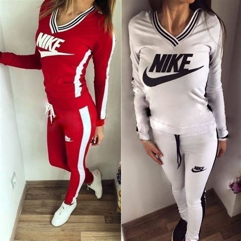 Stylish Womens 2 Piece Tracksuit Hoodie And Pants Set Nike