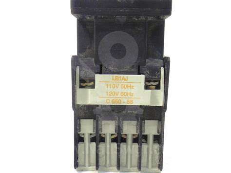 Cl00a310t Ge General Electric 120vac Cl Control Relay 3 Pole 1 No