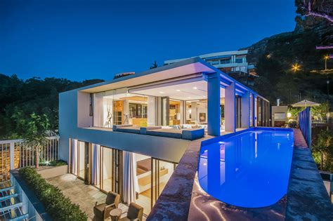 With its prime location on the southernmost tip of the continent, South