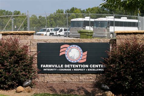 Report Farmville Detention Center Failed In Covid Response Wamu