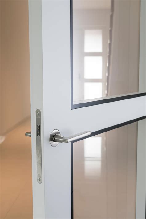 Modern Doors Frameless Doors Flat Traffic White Architonic